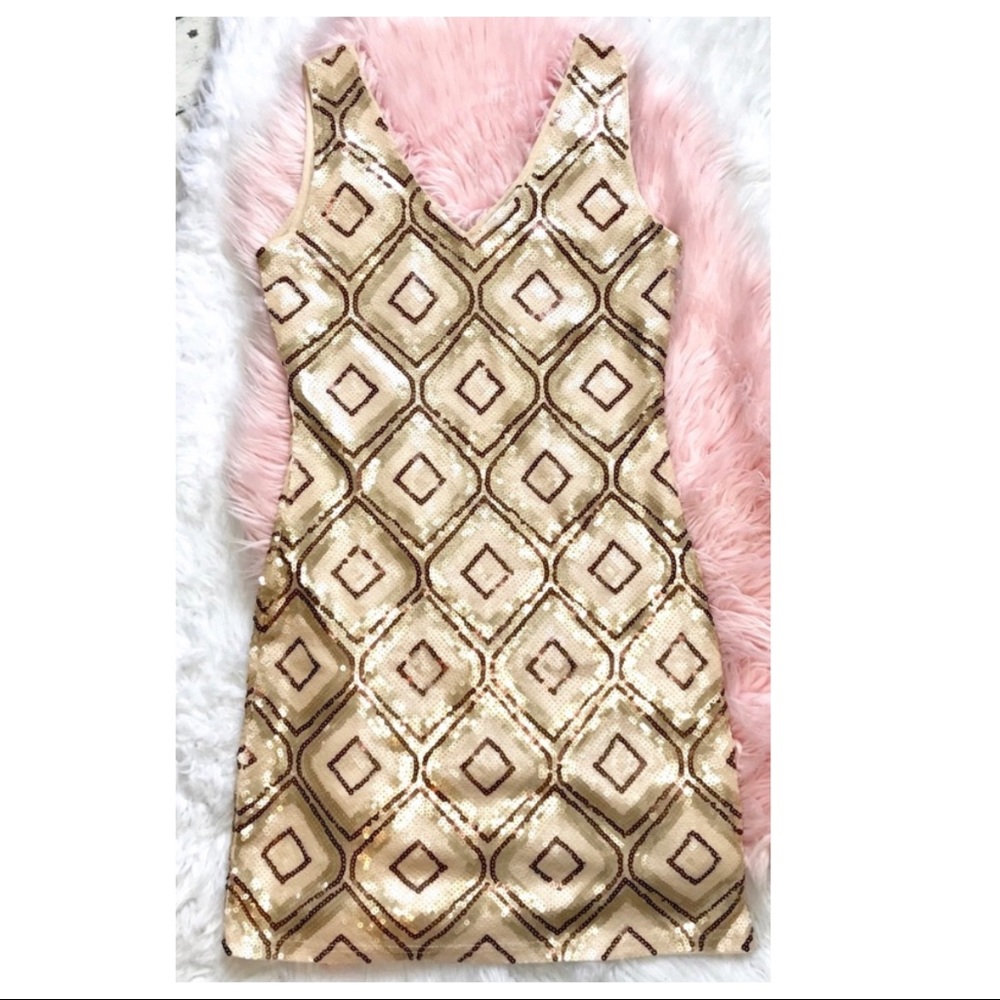 Elegant Geometric Patterned Mini Dress
